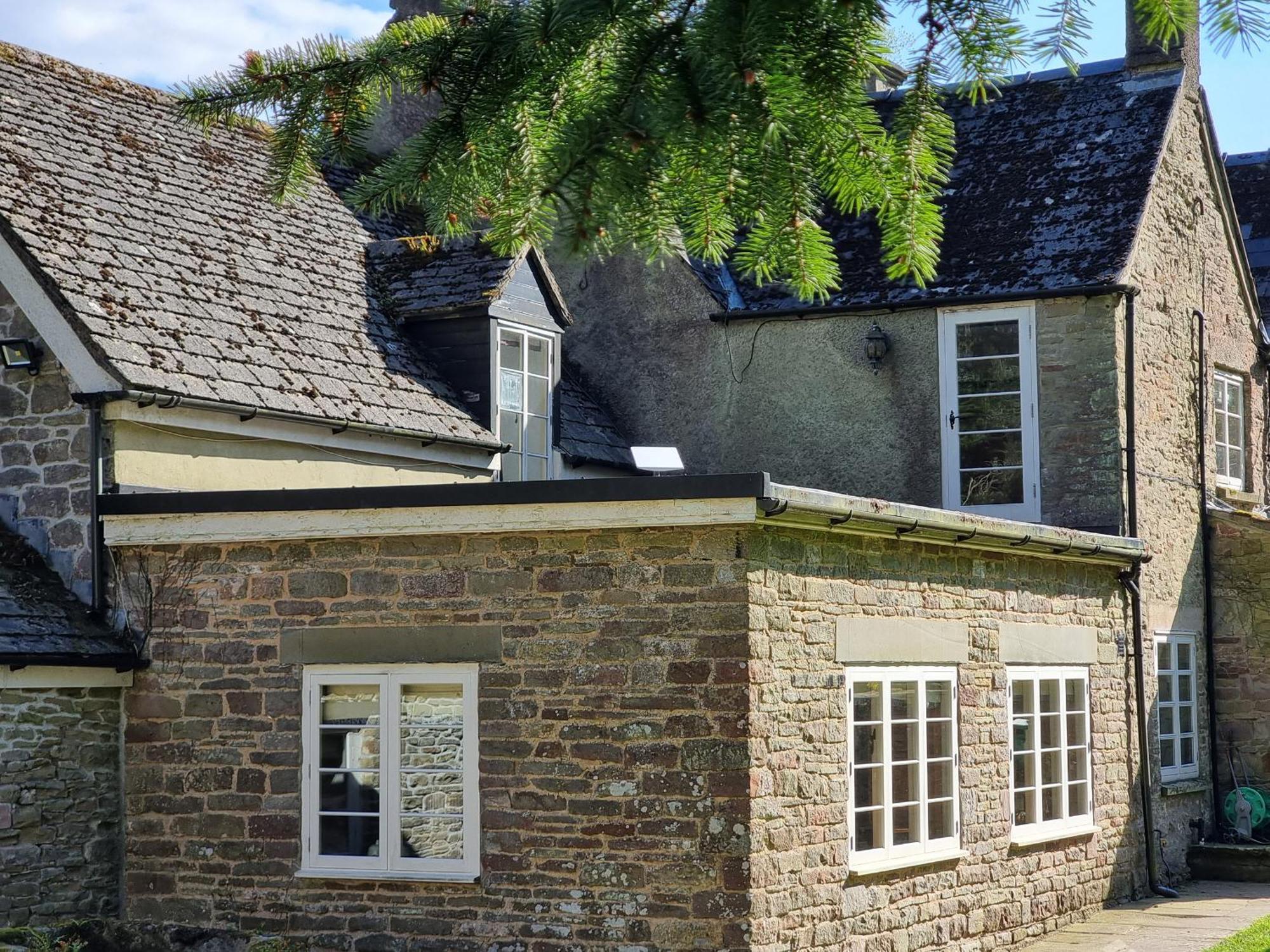 Danby Lodge Lydney Exterior foto